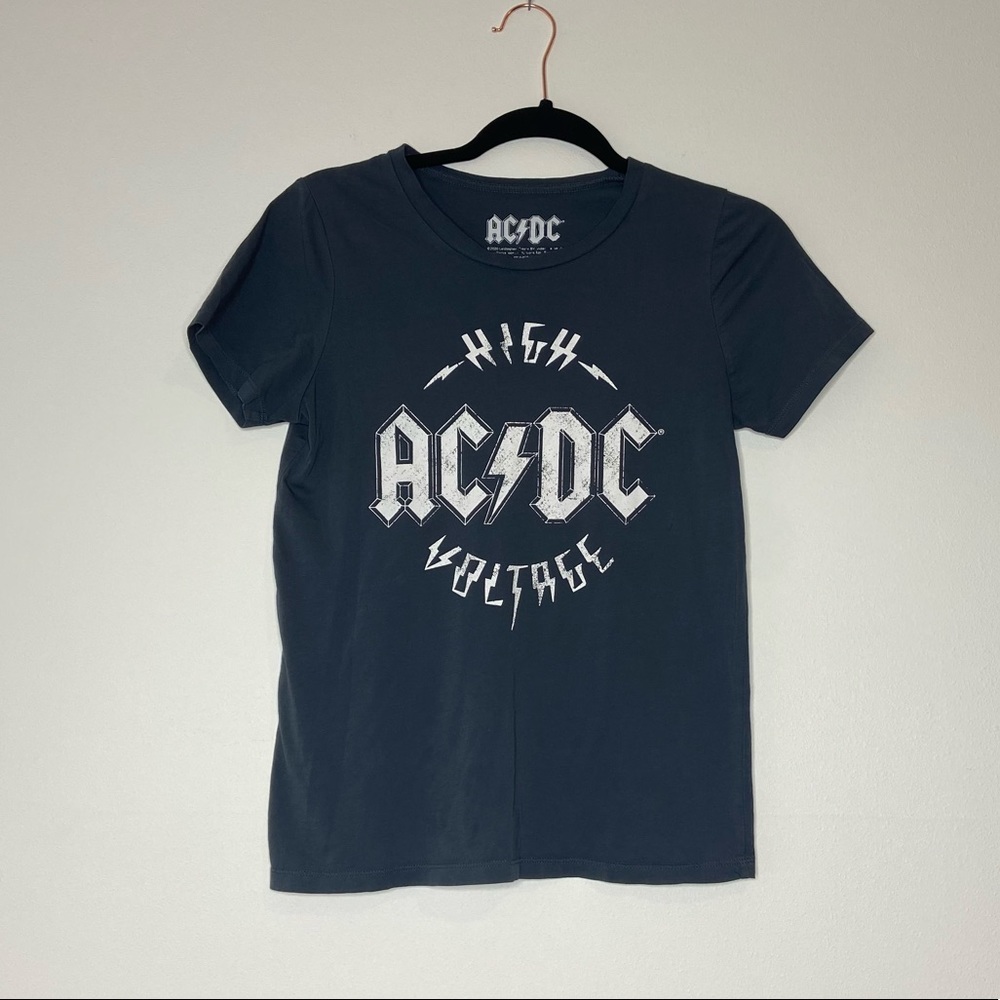 AC/DC High Voltage Graphic Tee Size XSmall